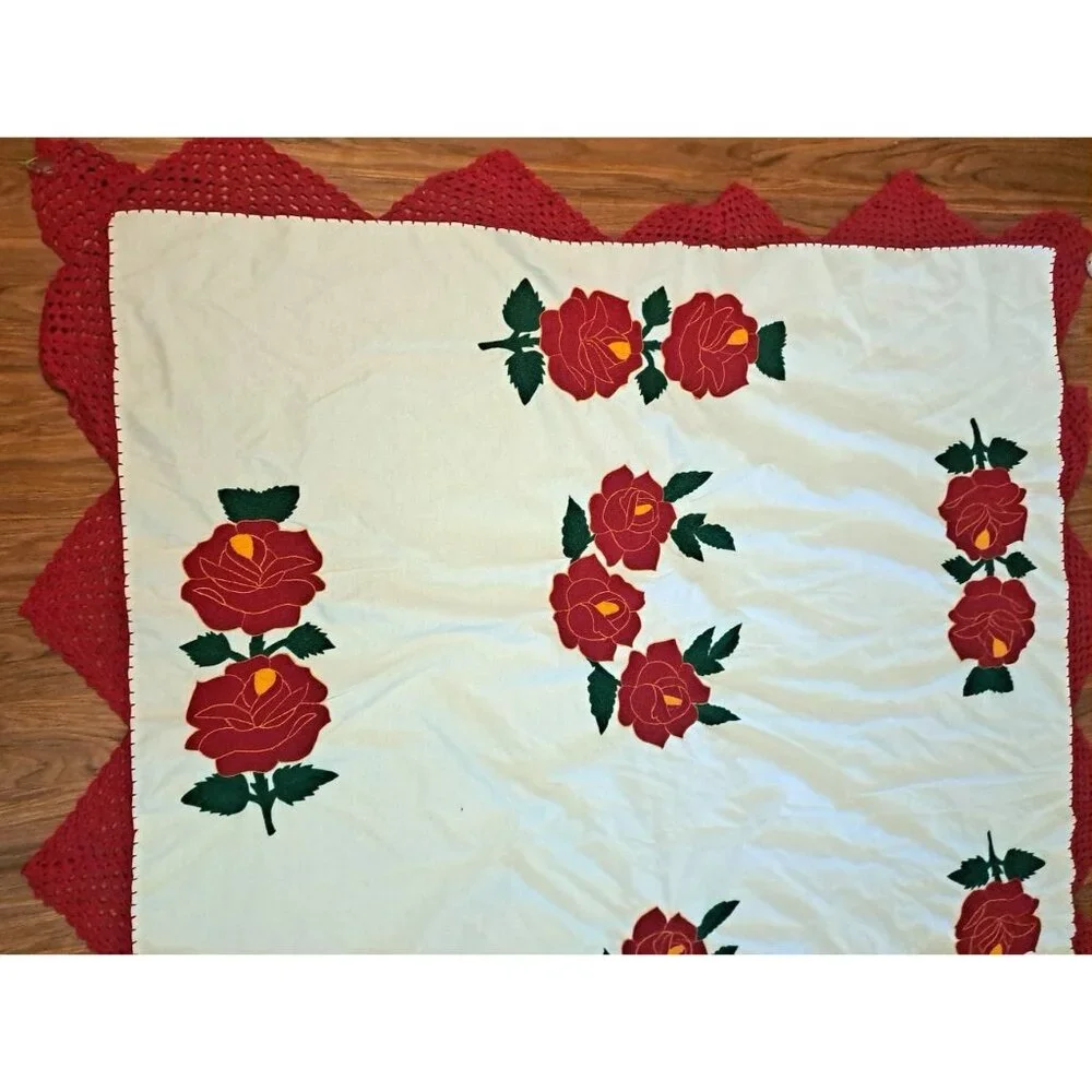 Handmade Red Rose Applique Quilt Twin Crochet Lace Trim Country Farmhouse 70x59